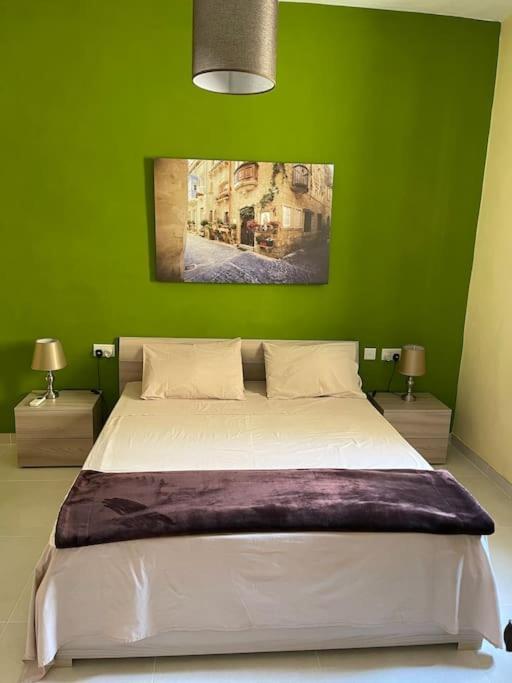Sunset Apt Modern 1 Bedroom Apt Near The Beach Birżebbuġa Extérieur photo